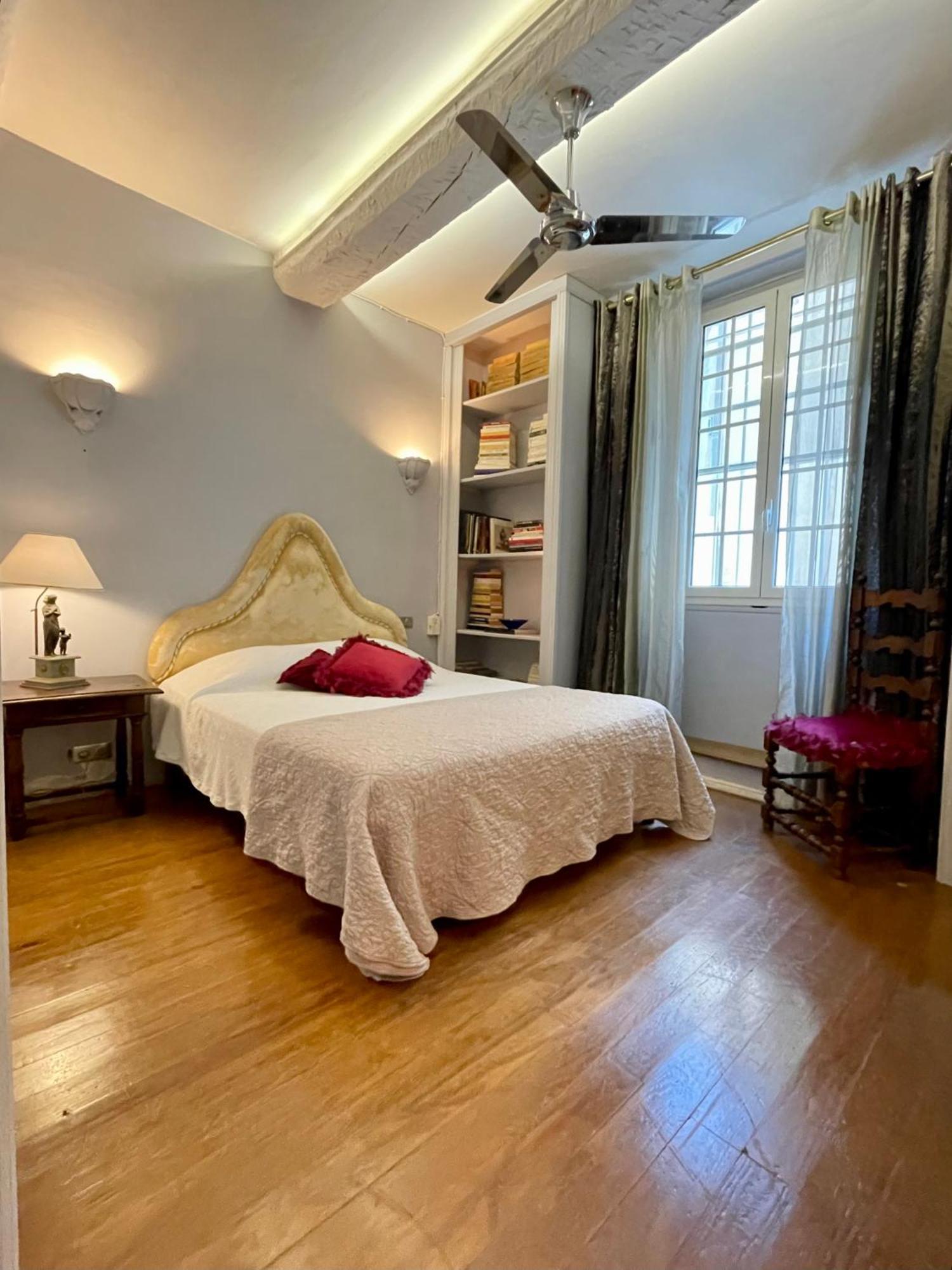 Апартаменти Les Remparts Antibes Location Екстер'єр фото