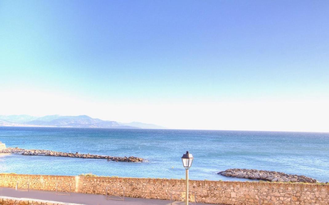 Апартаменти Les Remparts Antibes Location Екстер'єр фото